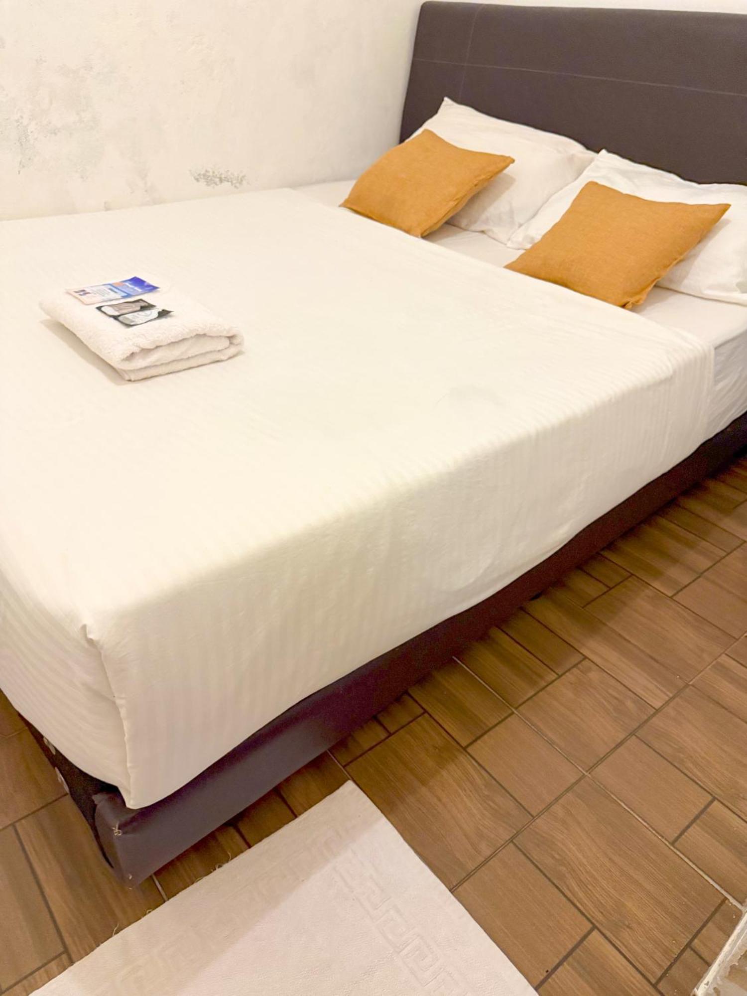 Tonight Hotel جورج تاون المظهر الخارجي الصورة